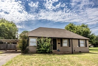 Building Photo - 411 N 6th St
