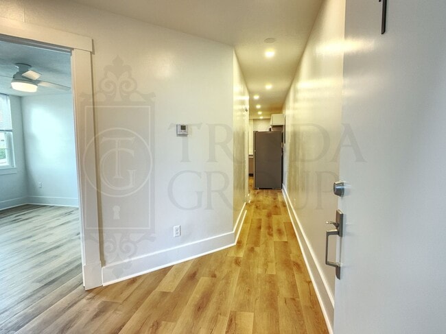 Photo - Avail Sept 1: 2BR Apt in Beechview, South Hills.  BEAUTIFUL design, Laminate Floors, AC, Pets OK,...