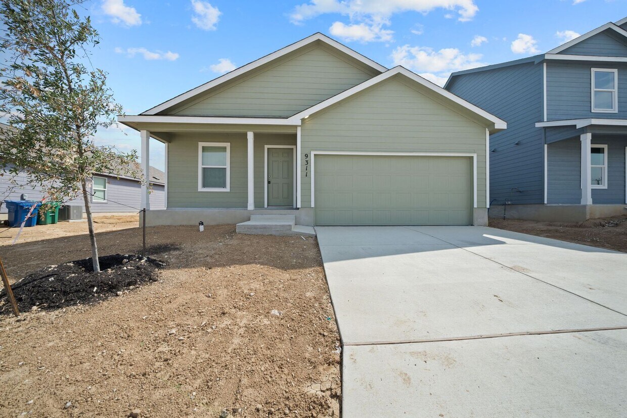 3 Bedroom/2 Bath Crescent Hills Subdivision - 3 Bedroom/2 Bath Crescent Hills Subdivision