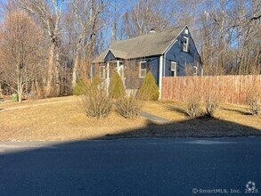 Building Photo - 120 Celia Dr