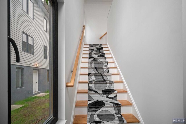 Foto del edificio - 576 Art Ln