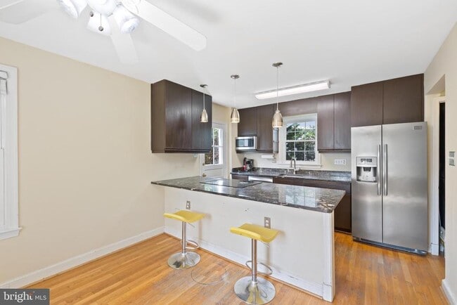 Foto del edificio - 5601 Wyngate Dr