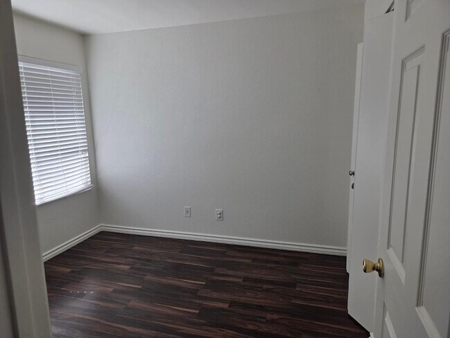 Foto del edificio - 13055 N 56th Ave