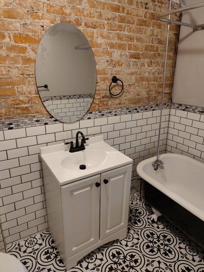 Building Photo - 5853 3rd St