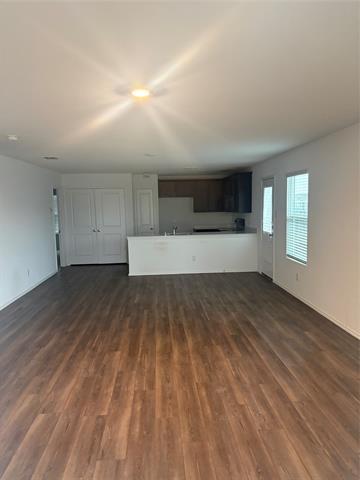 Building Photo - 5417 Vinebrook Wy