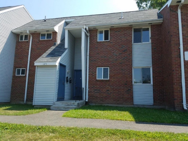 Foto del edificio - 121 Hillcrest Ave