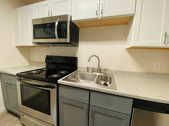 Interior Photo - Beartown Flats