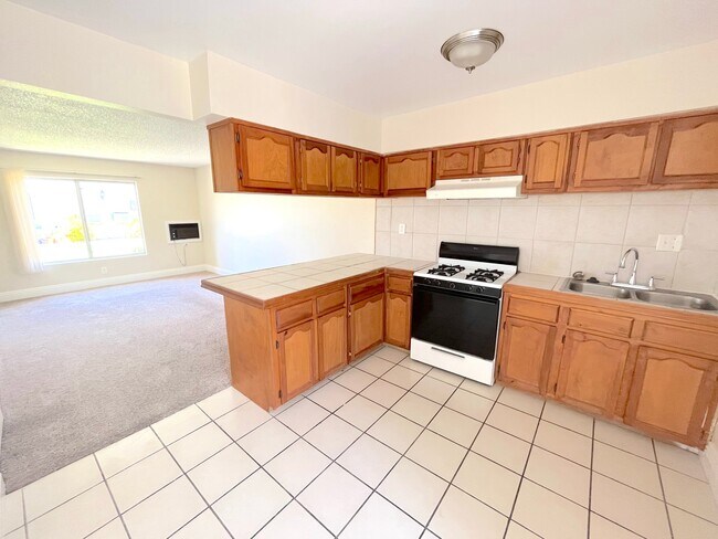 Foto del edificio - 1324 W Winn Dr