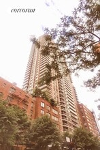 Building Photo - 515 E 72nd St
