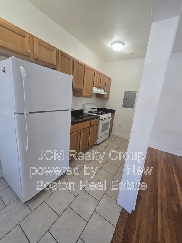 Photo - 131 Ocean St Apartment