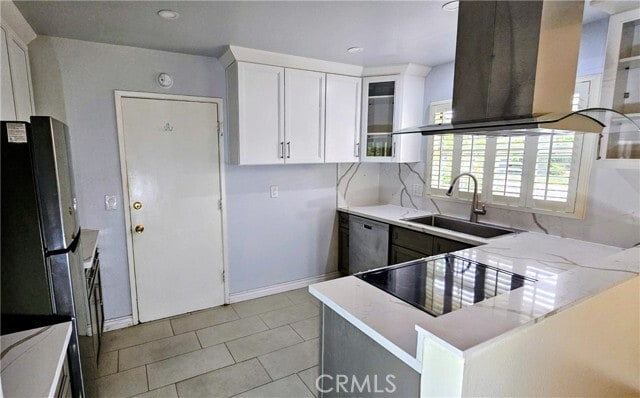 Building Photo - 657 Aurora Dr