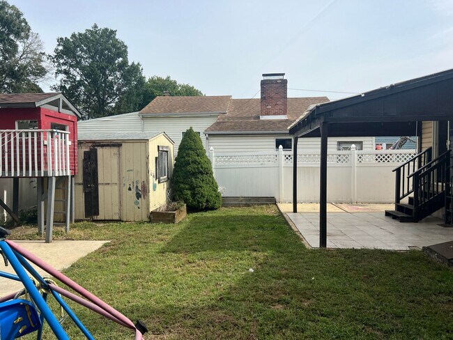 Foto del edificio - Updated Single Family Ranch Home with Fenc...