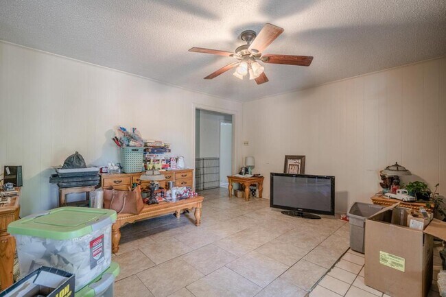 Foto del edificio - 234 Arrowhead Dr