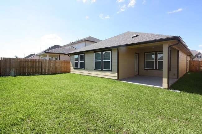 Foto del edificio - 24323 Wild Bramble Ln