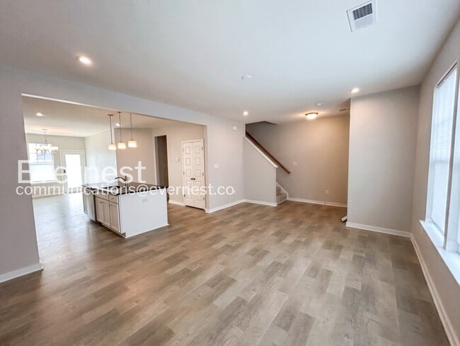 Foto del edificio - 7731 Leeds Castle Ln