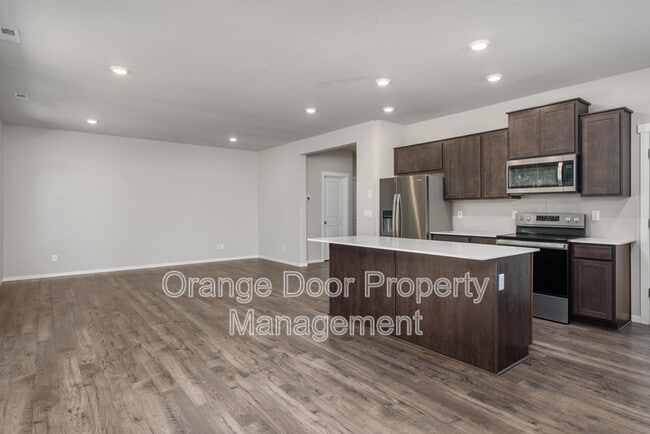 Building Photo - 5611 151st St Ct E