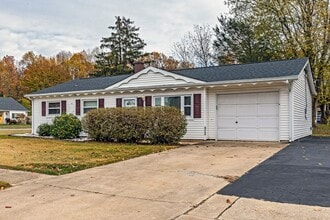 Building Photo - 135 Garrett Rd