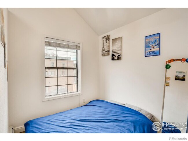 Foto del edificio - "Chic Urban Retreat: Cozy 1-Bed Condo in t...