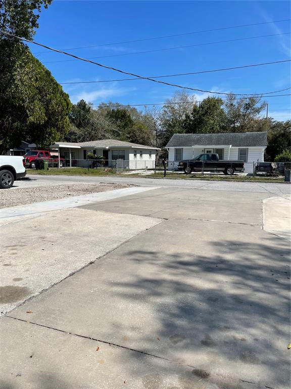 Foto del edificio - 8708 N Edison Ave