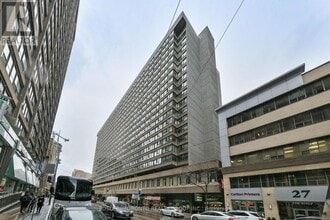 Building Photo - 45 Carlton St.