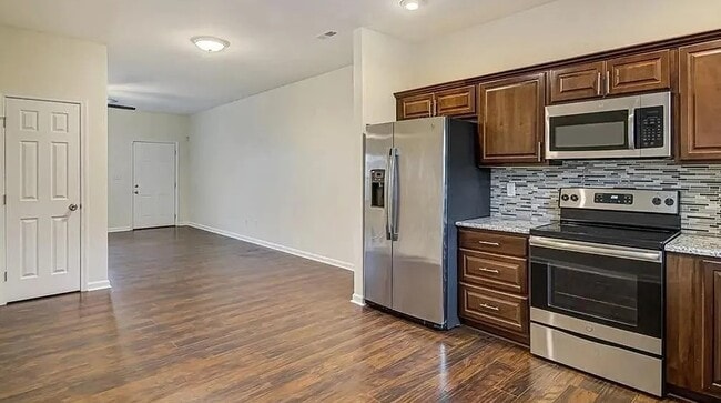 Foto del edificio - 119 Summerland Dr