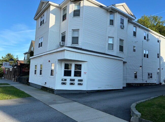 Foto del edificio - 92 Hamilton St