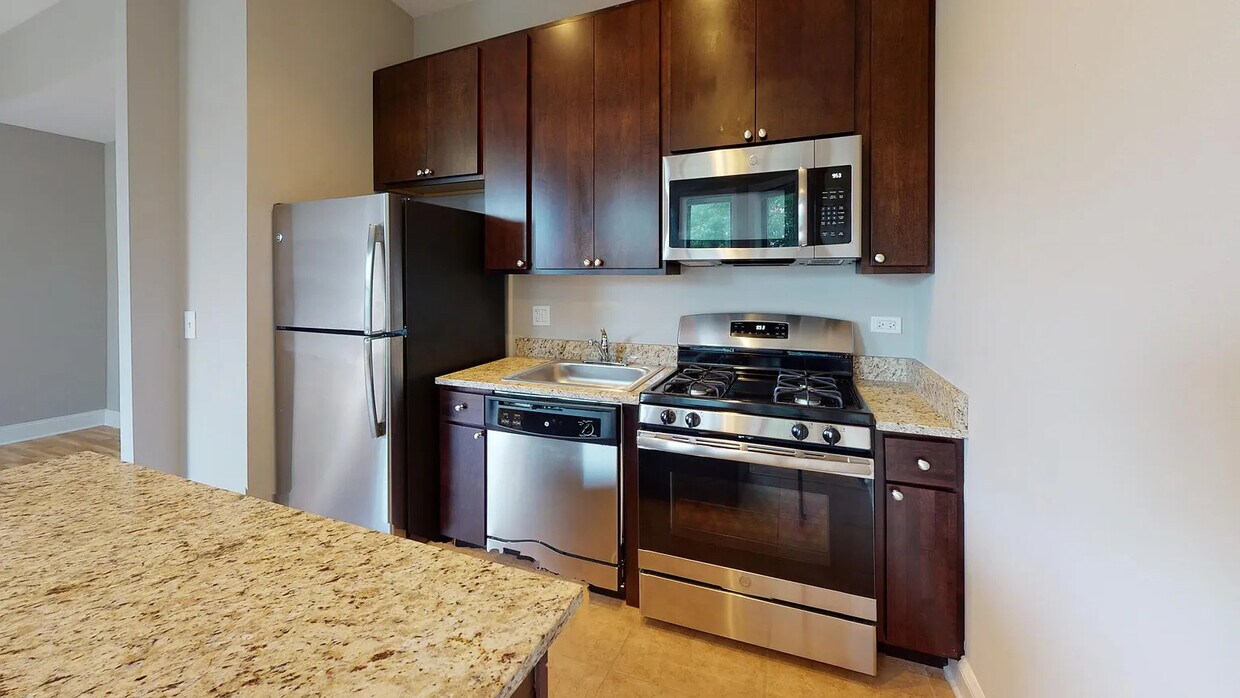 Foto principal - 236 E 61st St