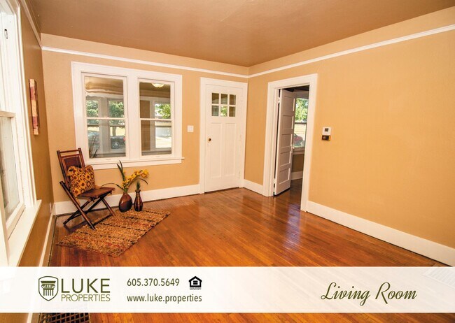 Building Photo - Cozy home for rent in Sioux Falls with nic...