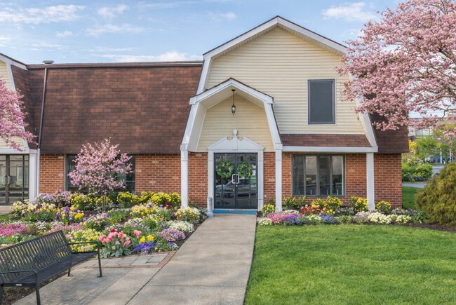 Barkley Village Leasing Office - Barkley Village Apartments