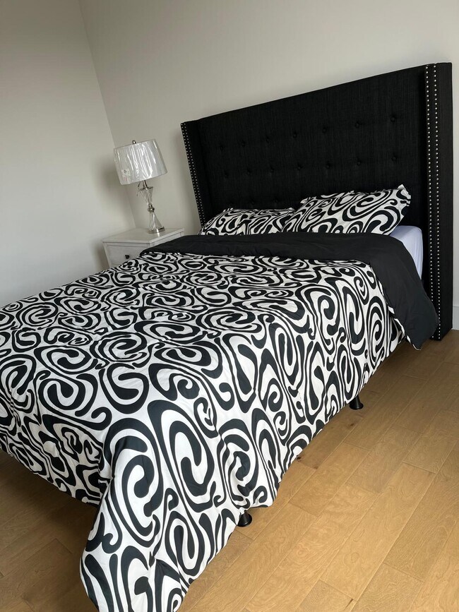 Guest Bedroom - 1501 N 31st St