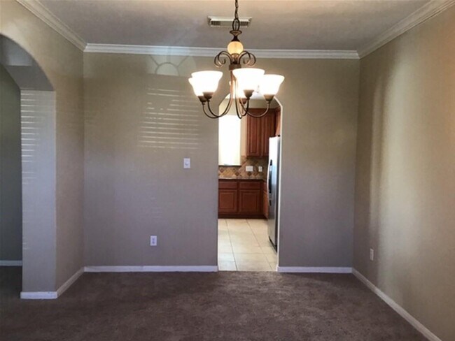 Foto del edificio - 22507 Two Lakes Dr