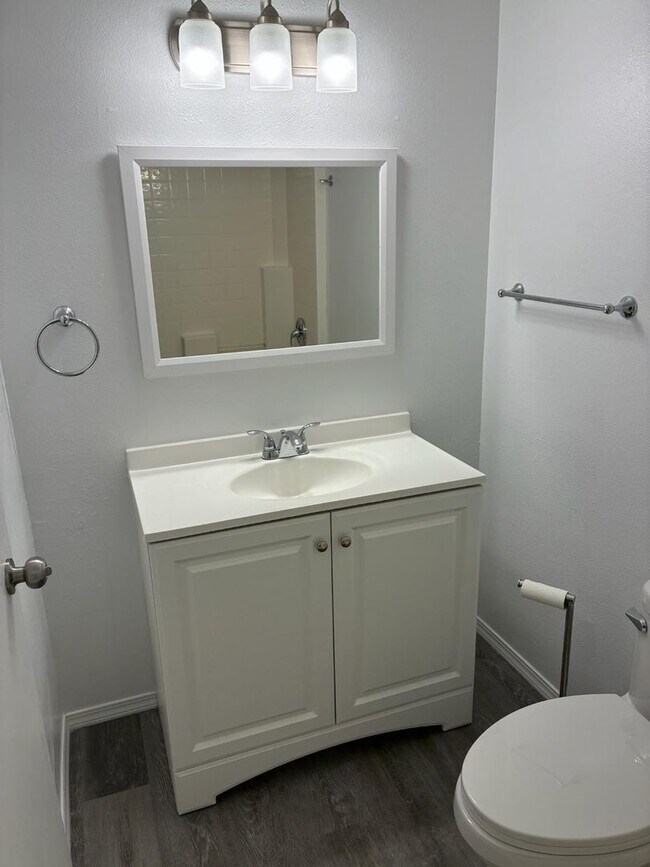 Foto del edificio - 15810-15810 94th Ave Ct E