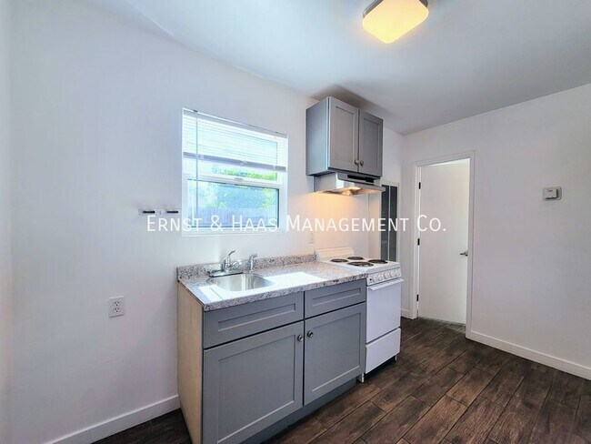 Foto del edificio - 4514 Linden Ave