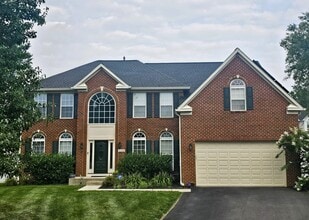 Building Photo - 5250 Tiyana Ct