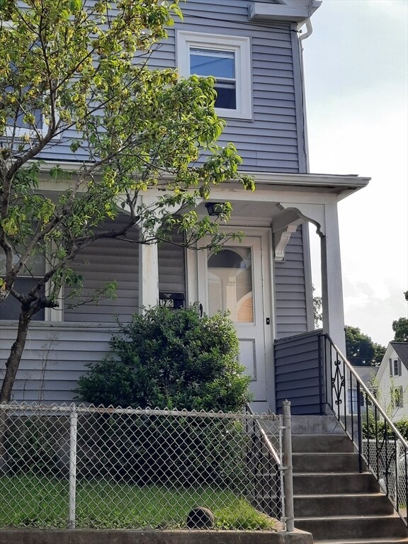 175 Chapel St Unit 1, Newton, MA 02458 Room for Rent in Newton, MA