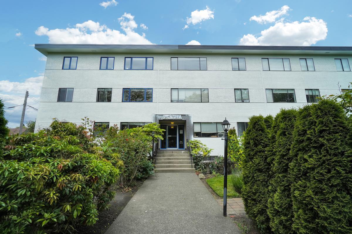 Sanvia Apartments Apartments 250 Oswego St Victoria, BC