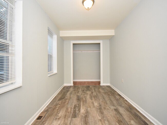 Building Photo - 2 br, 2 bath House - 1000 E Biddle St