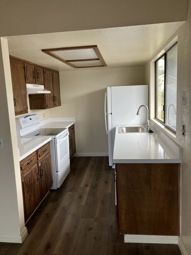 Foto del edificio - 173 Birch Ave