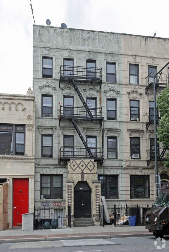 532 Flatbush ¡alejado - 532 Flatbush Ave