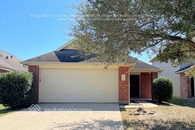Building Photo - 18731 Dennington Dr