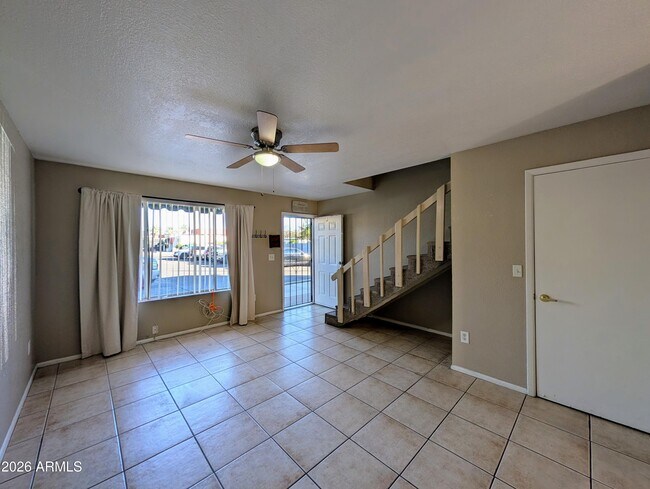 Foto del edificio - 9228 N 7th Ave