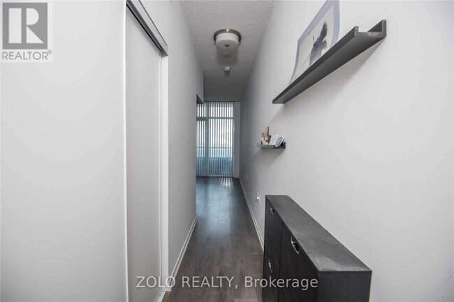 Building Photo - 36-8336 Lisgar St