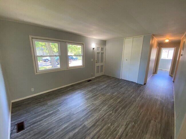 Foto del edificio - 1108 Glenwood Dr