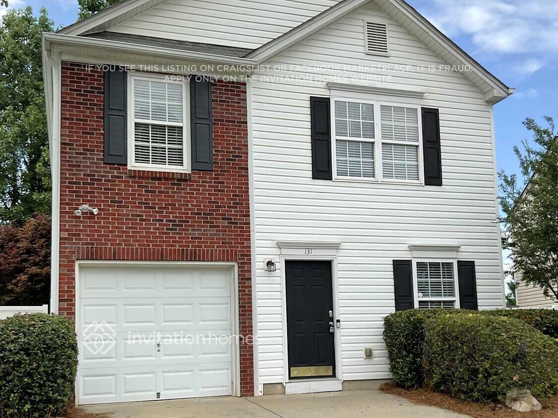 Foto principal - 131 Oak Grove Pl