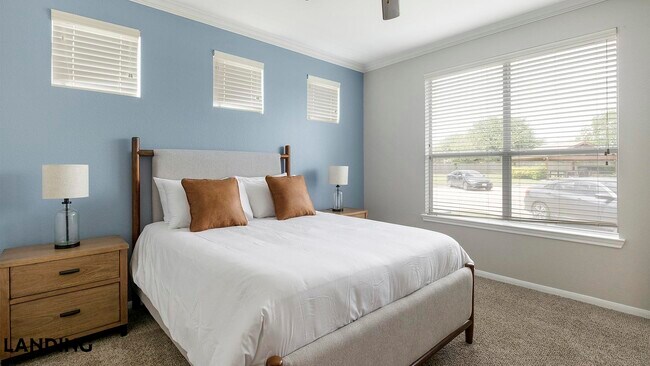Foto del edificio - 14807 Woodland Hills Dr