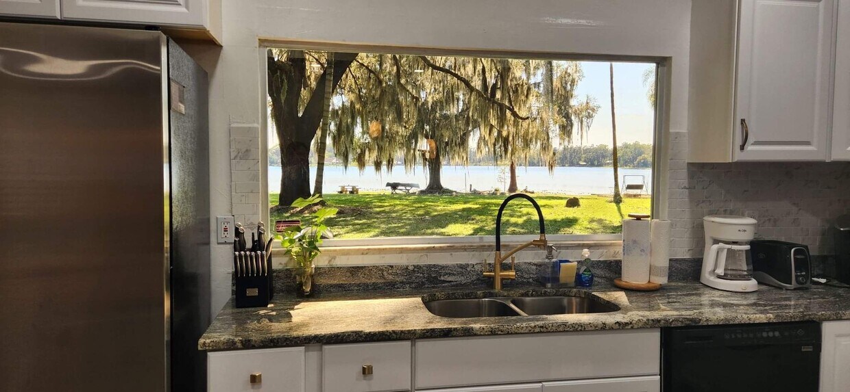 574 Cypress Ln, Lutz, FL 33548 House Rental in Lutz, FL