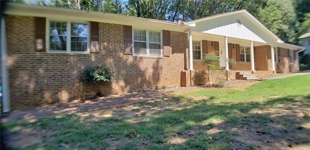Foto principal - 516 NW Woodland Dr