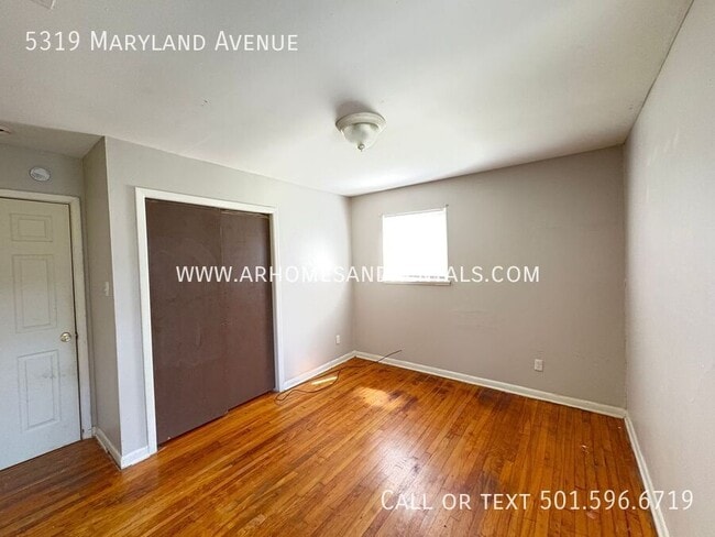 Building Photo - 5319 Maryland Ave
