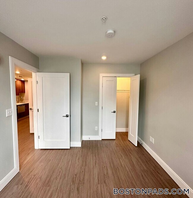 Foto del edificio - 517 Main St