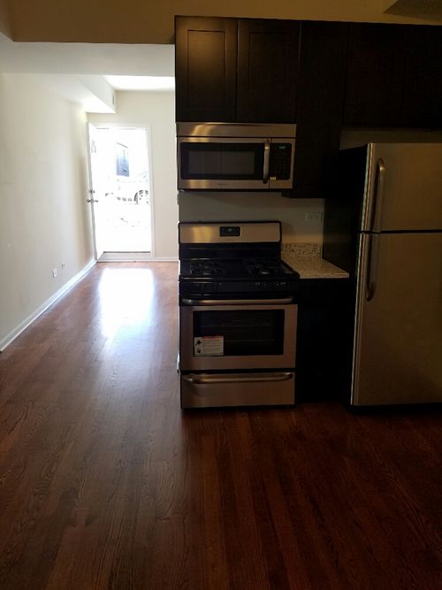 Foto del edificio - 3340 S Carpenter St